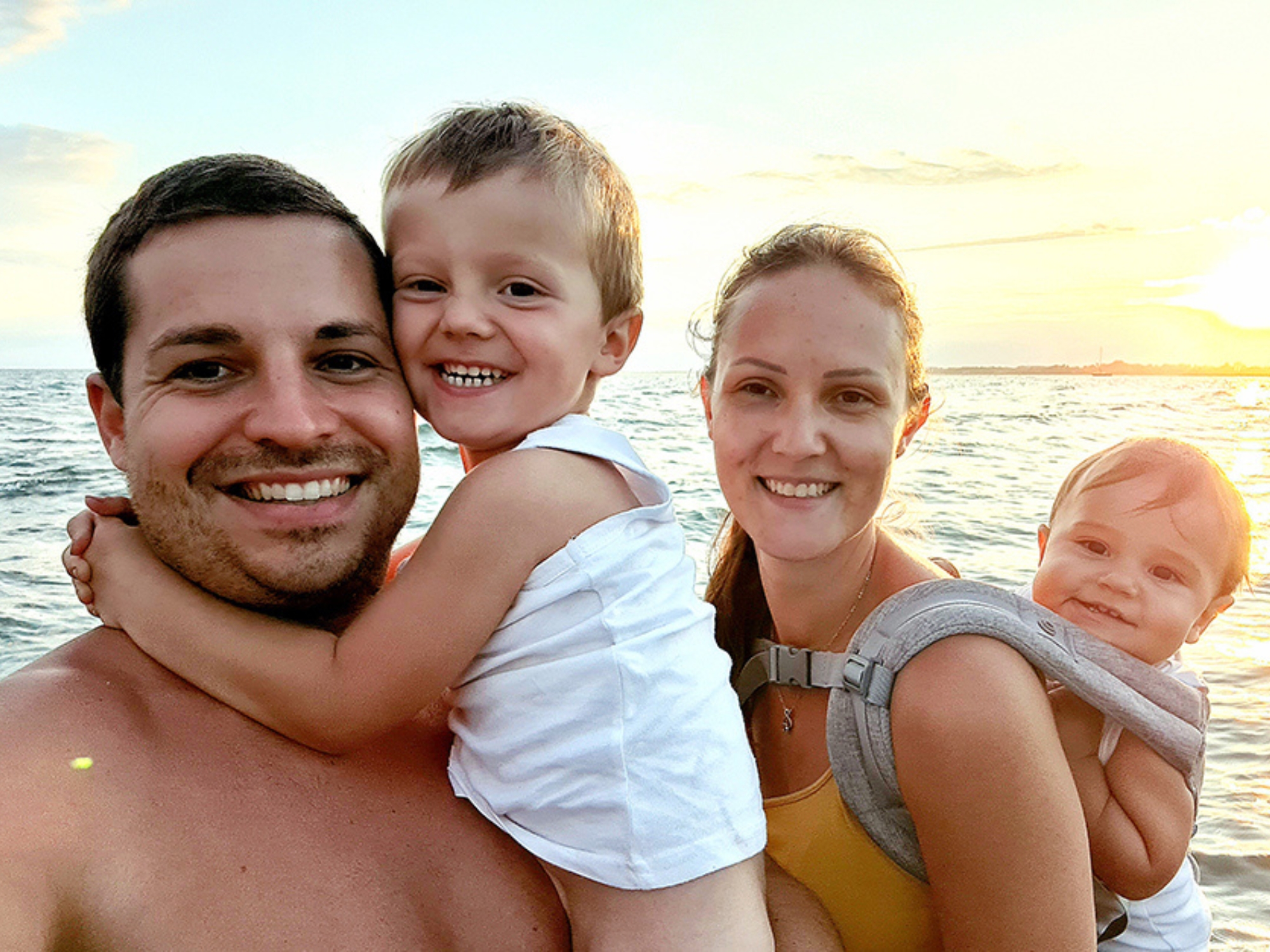 Famille Levis : Julien, Gwendoline, Loïs et Livio
